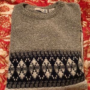 Nice sweater by Fieldmaster